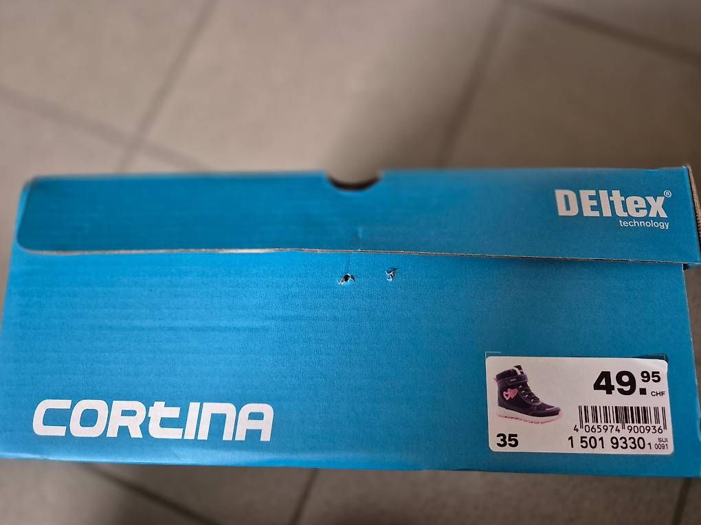 Scarpe per ragazze: Stivaletto imbottito bambina – Usato da Vacallo venduto da for_Alessandra78 2