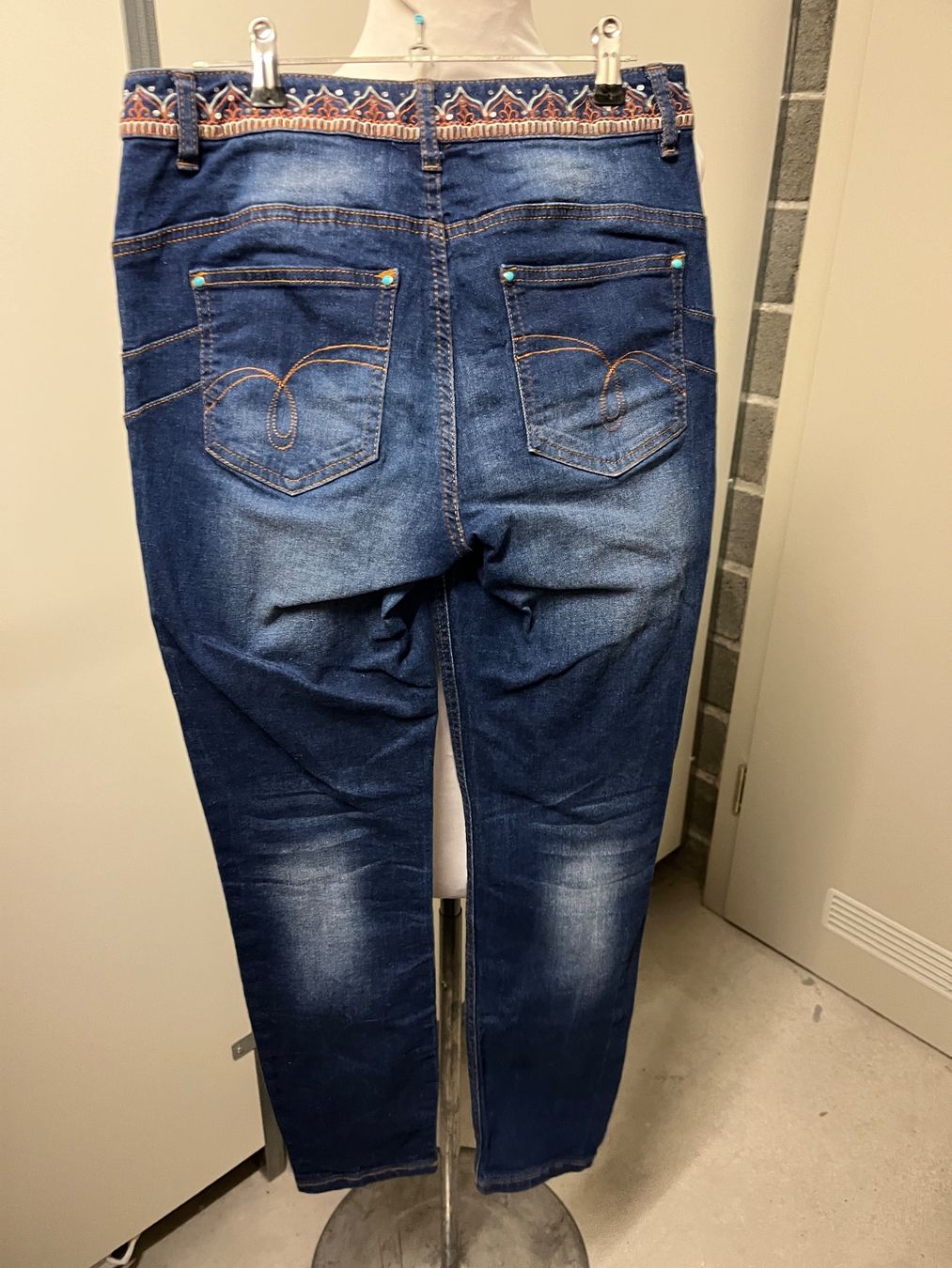 Pantaloni: Jeans-Hose, Grösse S, Neu – Nuovo (secondo la descrizione) da Interlaken venduto da Jasmin_Flower 2