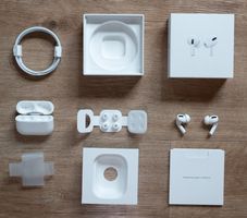 AirPods Pro (1. Gen) mit wackeligem MagSafe Case - OVP