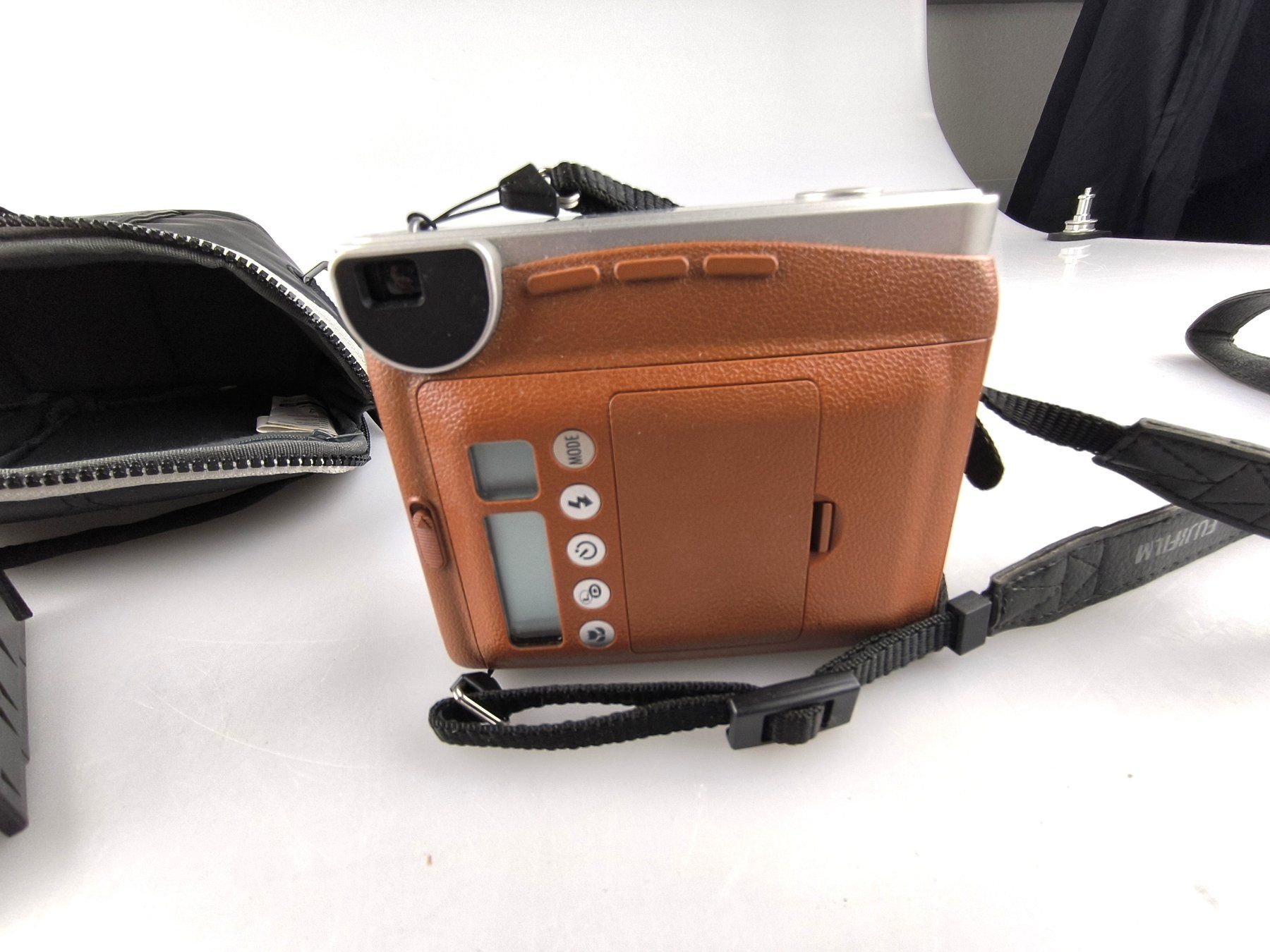 Fujifilm Fotocamera: Fuji Instax mini 90 - Sofortbildkamera – Usato da Rüti ZH venduto da Restwert_Rueti_ZH 2