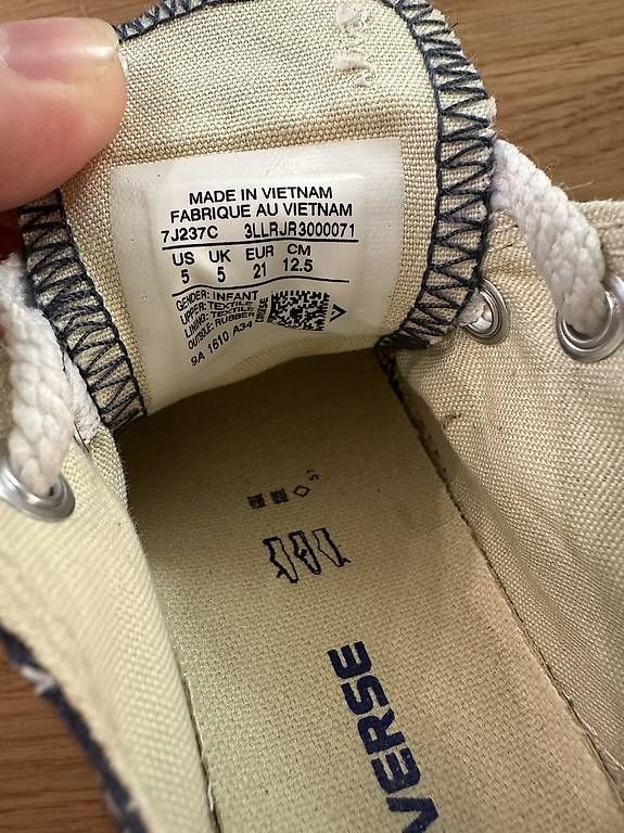 Schuhe für Jungen: Kinder Chucks Gr 21 – Gebraucht aus Bern von ber_h76c 2