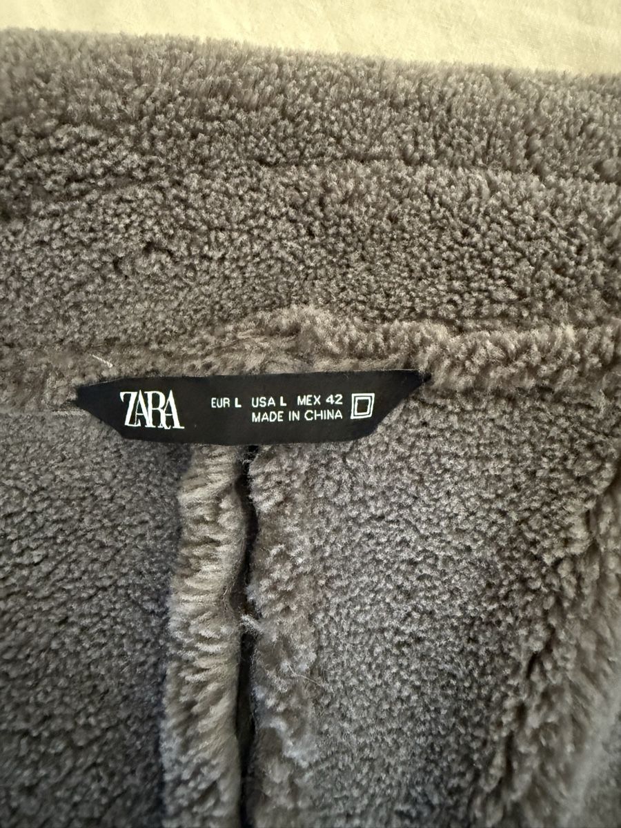 Zara Giacche: Zara Winter Jacket Grey – Nuovo (secondo la descrizione) da Zürich venduto da car_v988 2