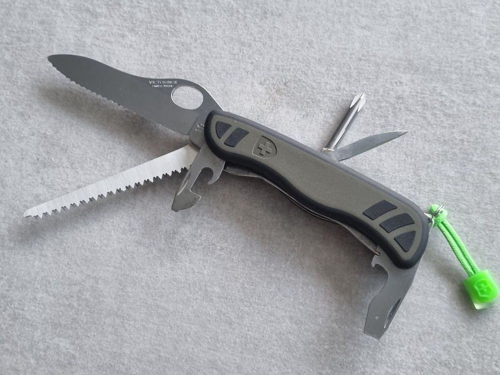 Coltello Militare Kaufen auf Ricardo