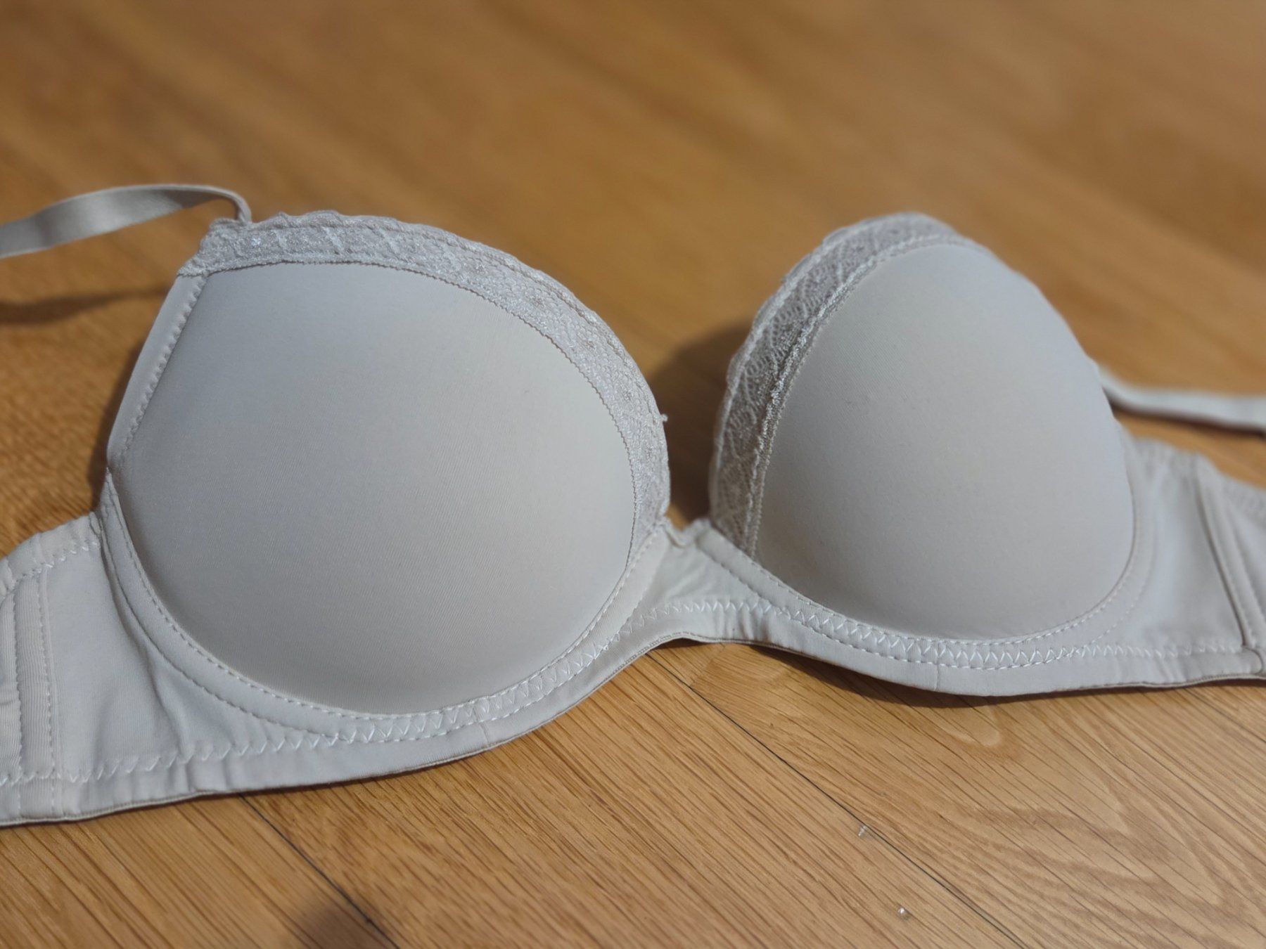 Altra biancheria intima: Push-up BH, NEU, 75B, creme – Nuovo (secondo la descrizione) da Sachseln venduto da dz1979dz 4