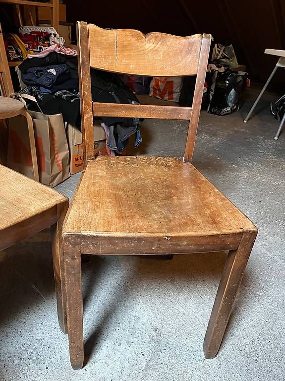 Sedie:  4 schöne & gebrauchte Holzstühle – Usato da basel venduto da flifla 1