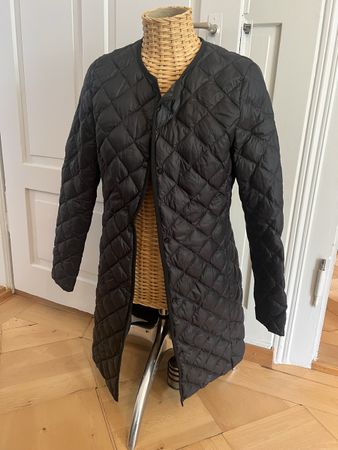 Uniqlo Daunenmantel, Schwarz, Gr. S