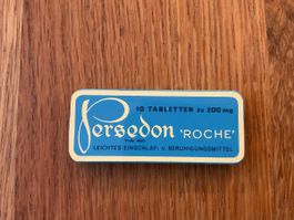 Antike Persedon 'ROCHE' Tabletten-Dose, ohne Inhalt