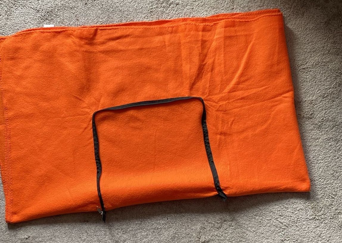 Coperte: 2-in-1 Kissen oder Kuscheldecke – Usato da Wagenhausen venduto da FrauLang 1