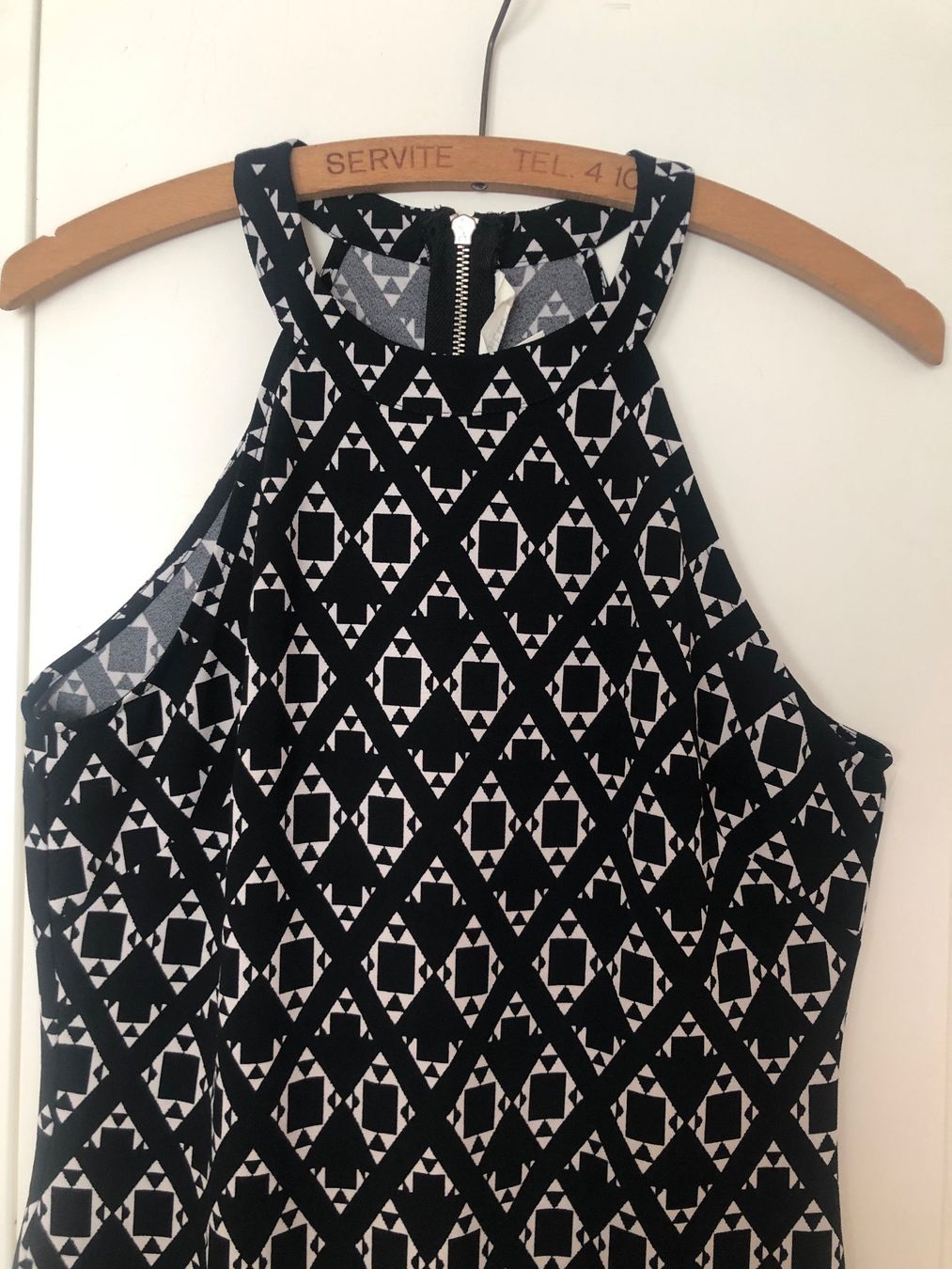 H&M Kleider: Kleid gefranselt Gr 40 – Gebraucht aus Zürich von Herbion1 2