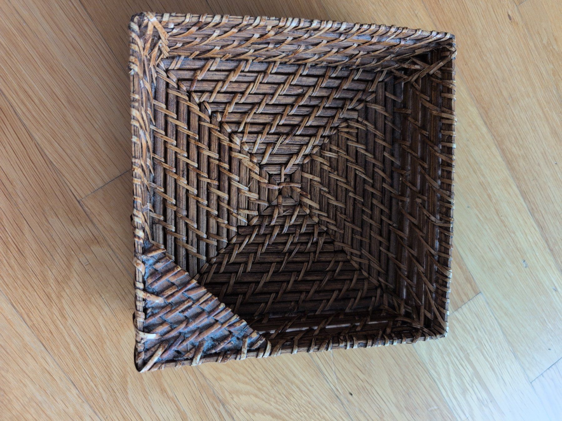 Sonstiges für Haushalt & Wohnen: Schönes Körbli, Rattan – Gebraucht aus Zug von vik_8fdf