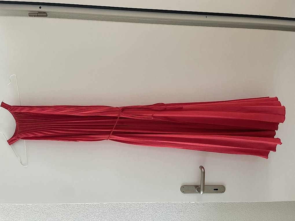 Vestiti: Mango Plissee-Kleid rot Gr. XS – Usato da Root venduto da mele2013