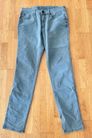 Camp David Hose stretch W33/L34 khaki 139.- Top Zustand