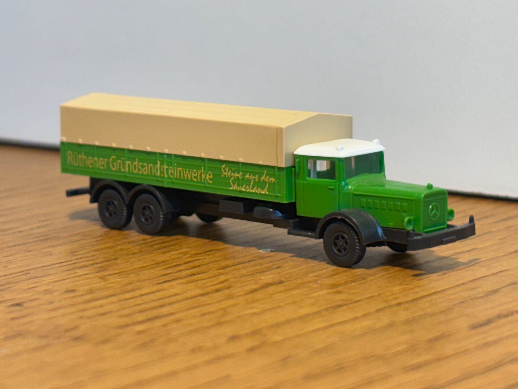 Modelleisenbahnen: M1415: Oldtimer Lastwagen (Spur N) – Gebraucht aus Birsfelden von Birs_25