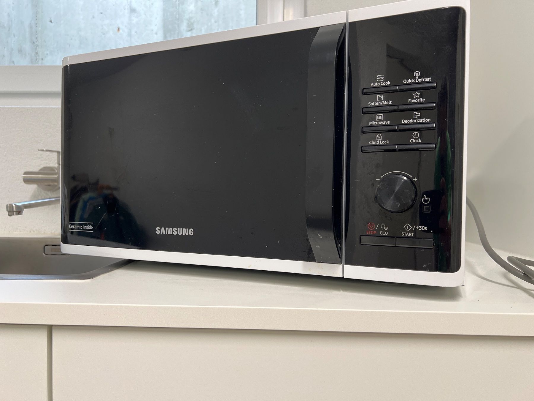 Küchengeräte: Mikrowelle Samsung mit Grillfunktion Ceramic Inside neuwe... – Gebraucht aus Schönenwerd von Markos02