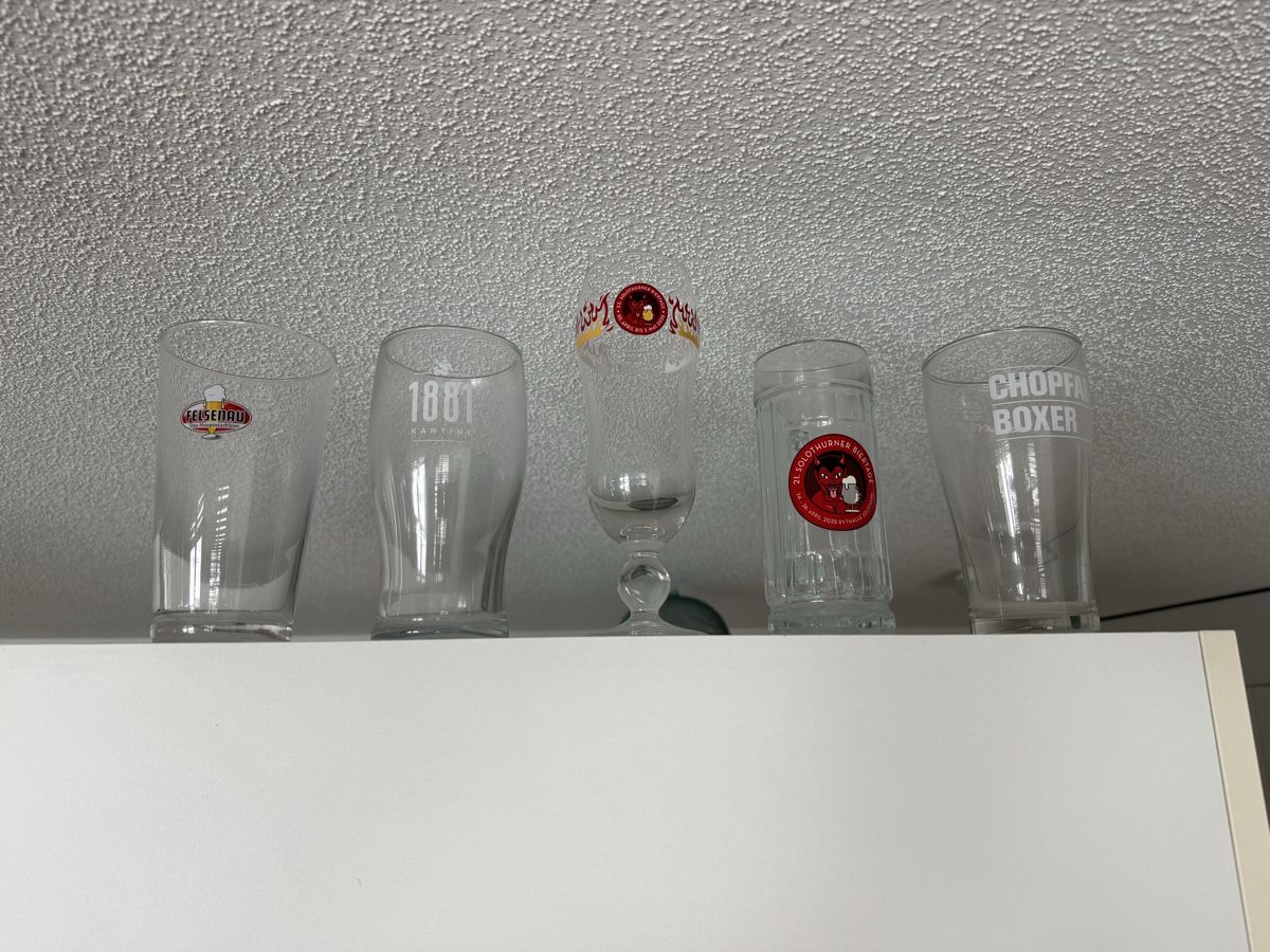 Bicchieri: 5 Biergläser 0.5l NEU – Nuovo (secondo la descrizione) da Recherswil venduto da Noname1