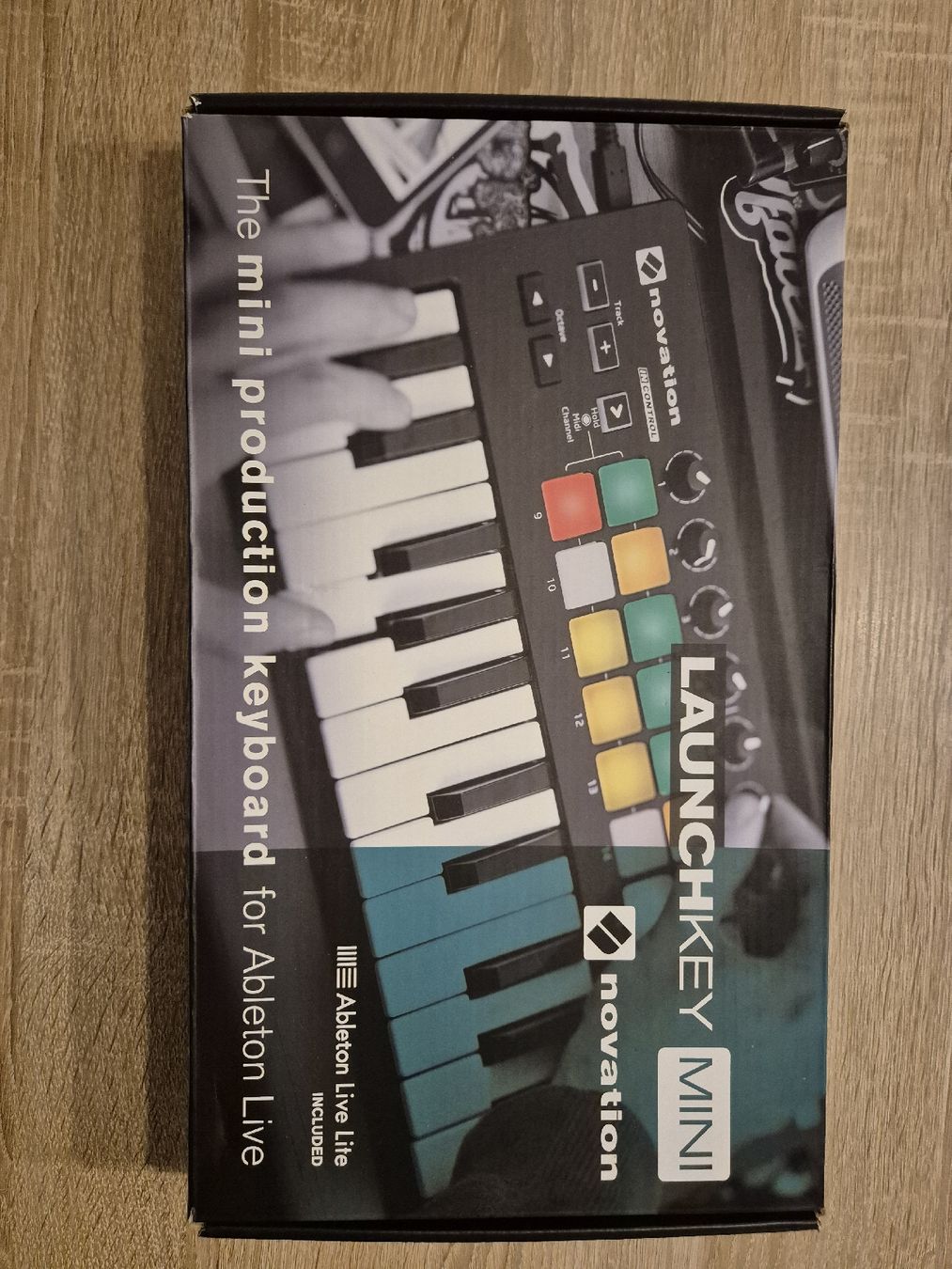 Novation Platines de mixage: Novation Launchkey Mini Mk2 – D'occasion à Sursee par wmbcar 3