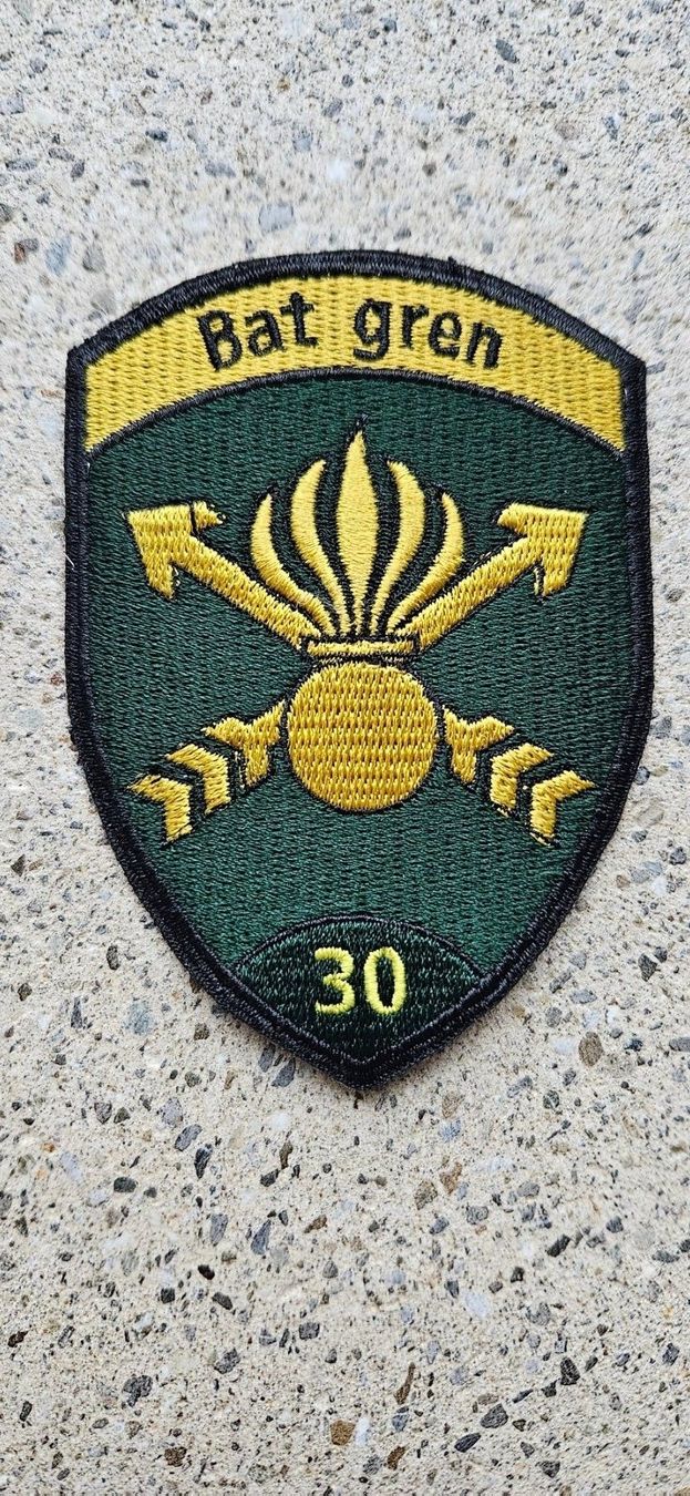 Schweizer Armee Placchette & Badge: *** Badge Grenadier ohne klett *** – Nuovo e nell'imballaggio originale da Riedholz venduto da fr_sIruP