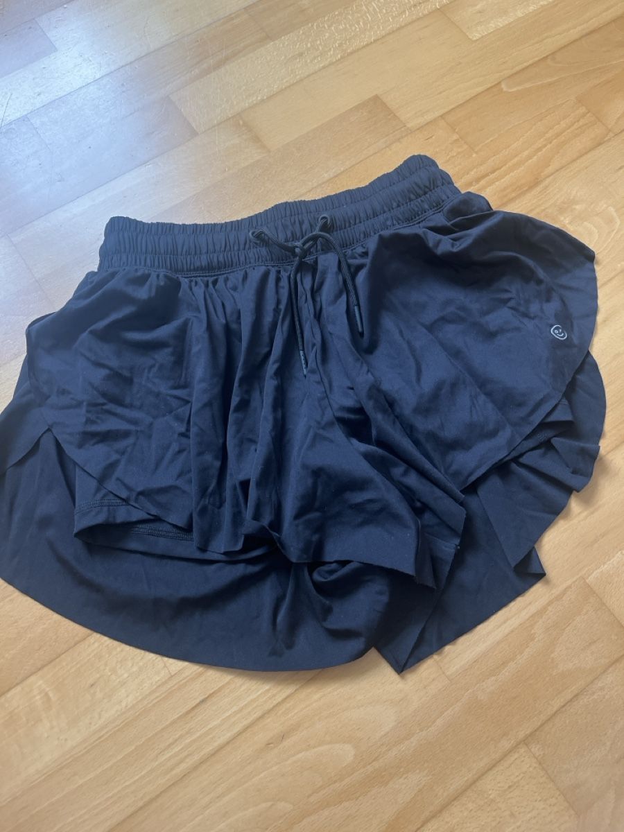 Hollister Pantaloni: Gilly Hocks Shorts – Usato da Bülach venduto da SharonP01