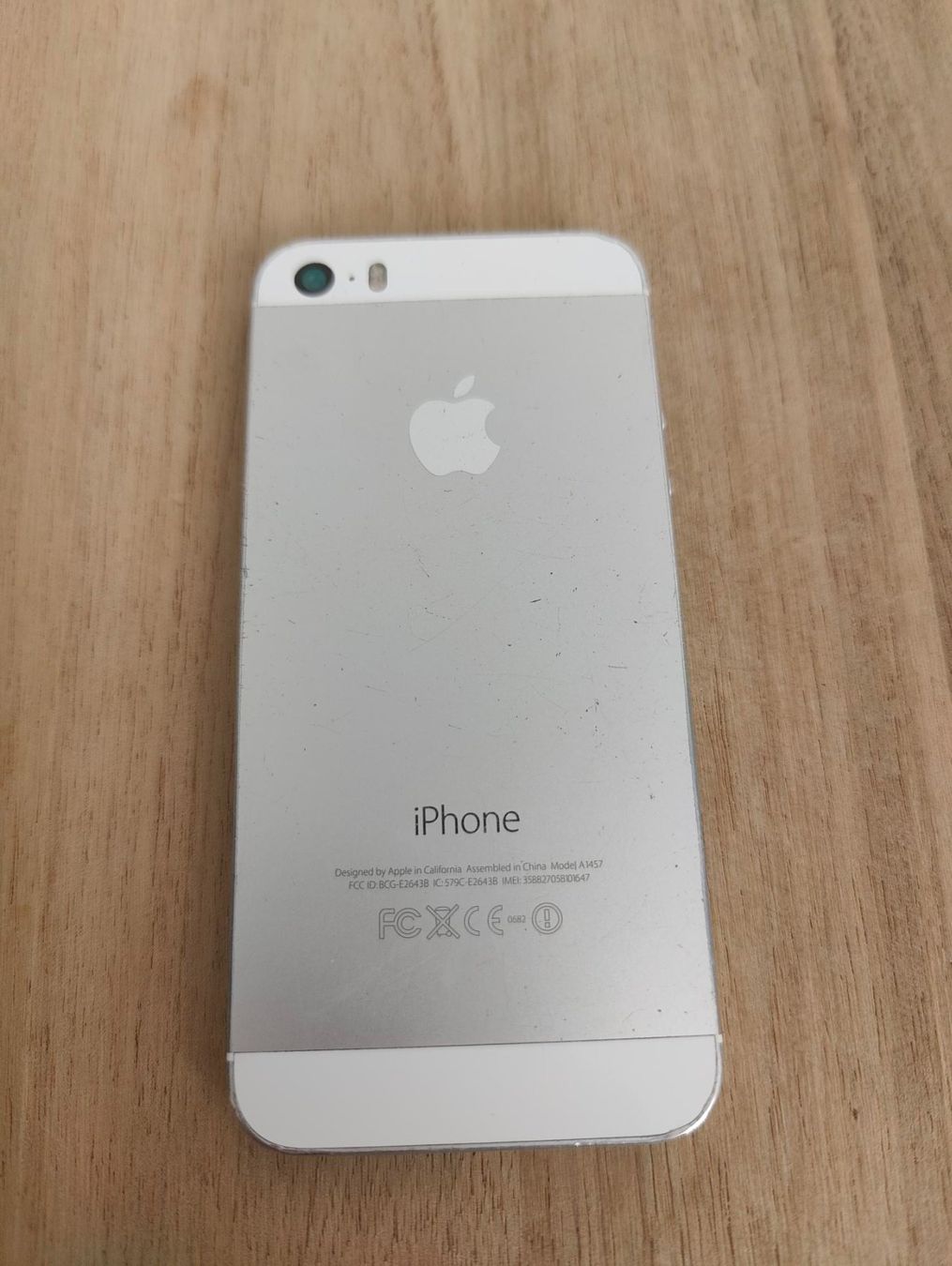Apple Telefoni cellulari / Smartphones: Apple iPhone 5s Silber/Weiss – Usato da Rotkreuz venduto da marclooo 3