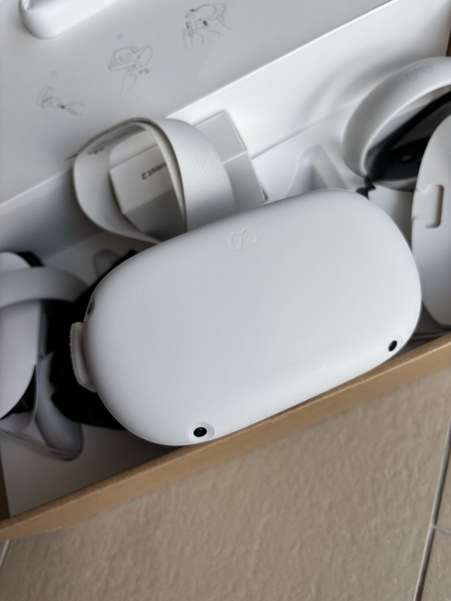 Meta Casque VR: Meta Quest 2 128 GB – D'occasion à Meggen par Isabelmeg 5