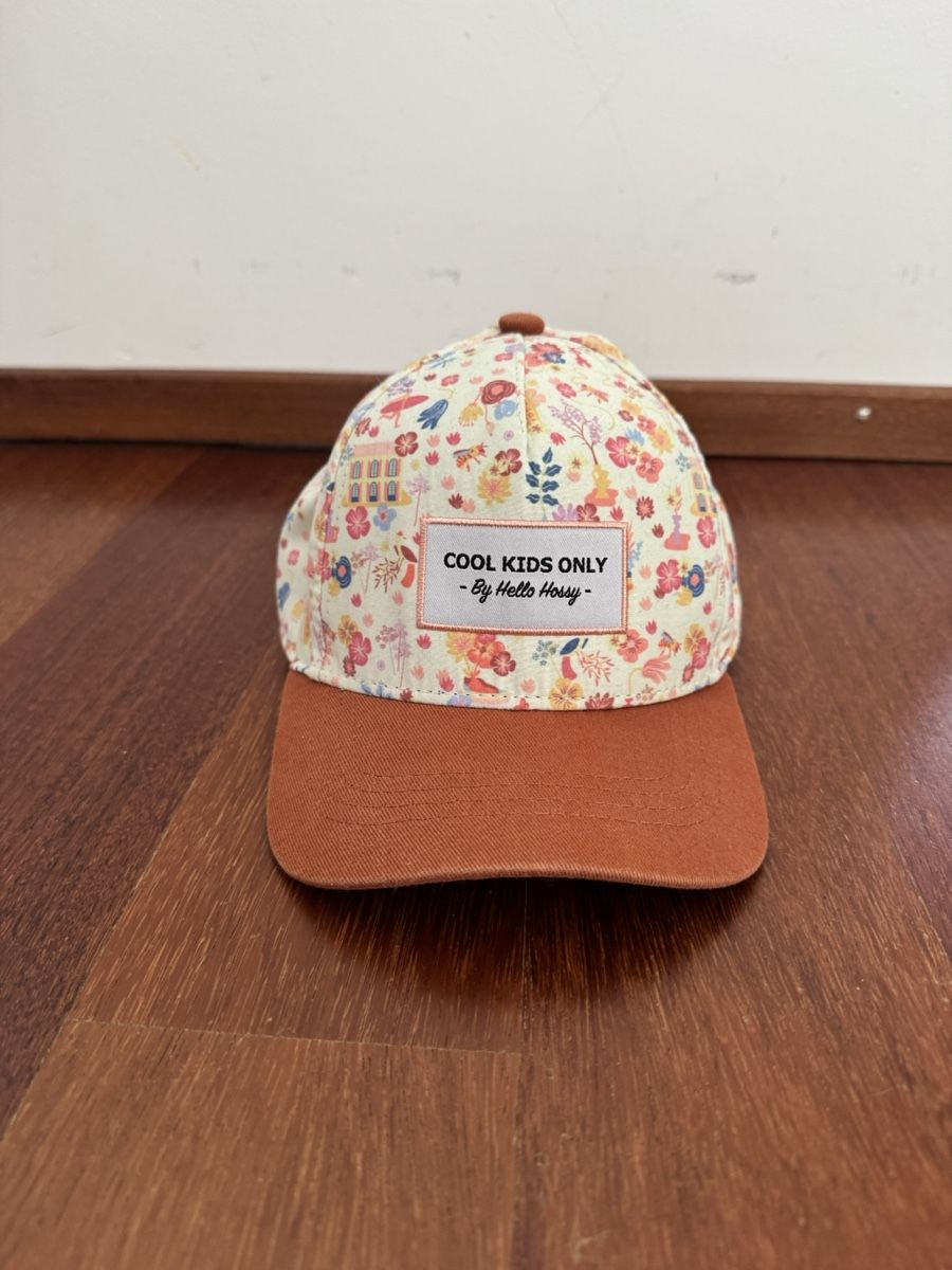 Altro abbigliamento per bambino: Blumenmuster Kinder Cap von Hello Hossy, Grösse 48 cm – Usato da Hagendorn venduto da benjamin.peter