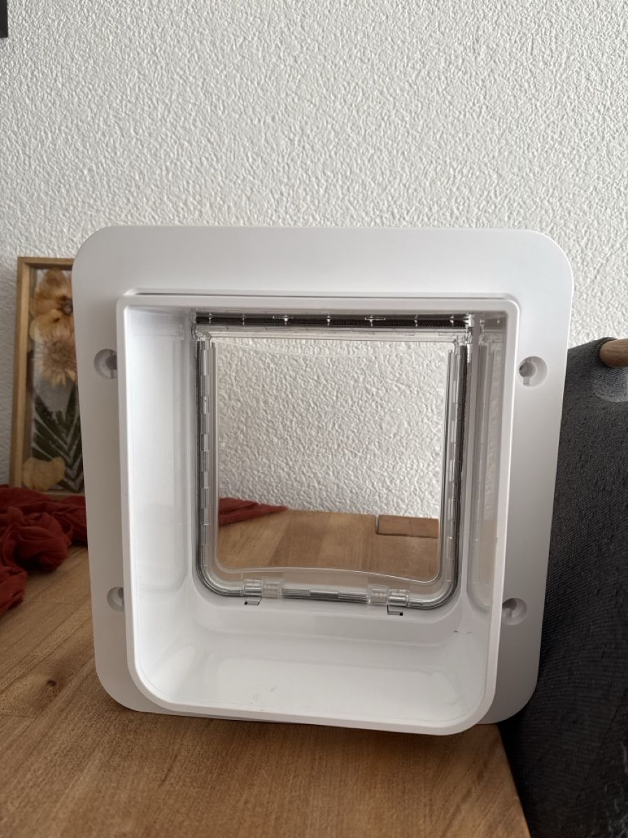 Gattaiole: SureFlap, Microchip Per Door, neuwertig – Nuovo (secondo la descrizione) da Interlaken venduto da Jessicaamacher24 1