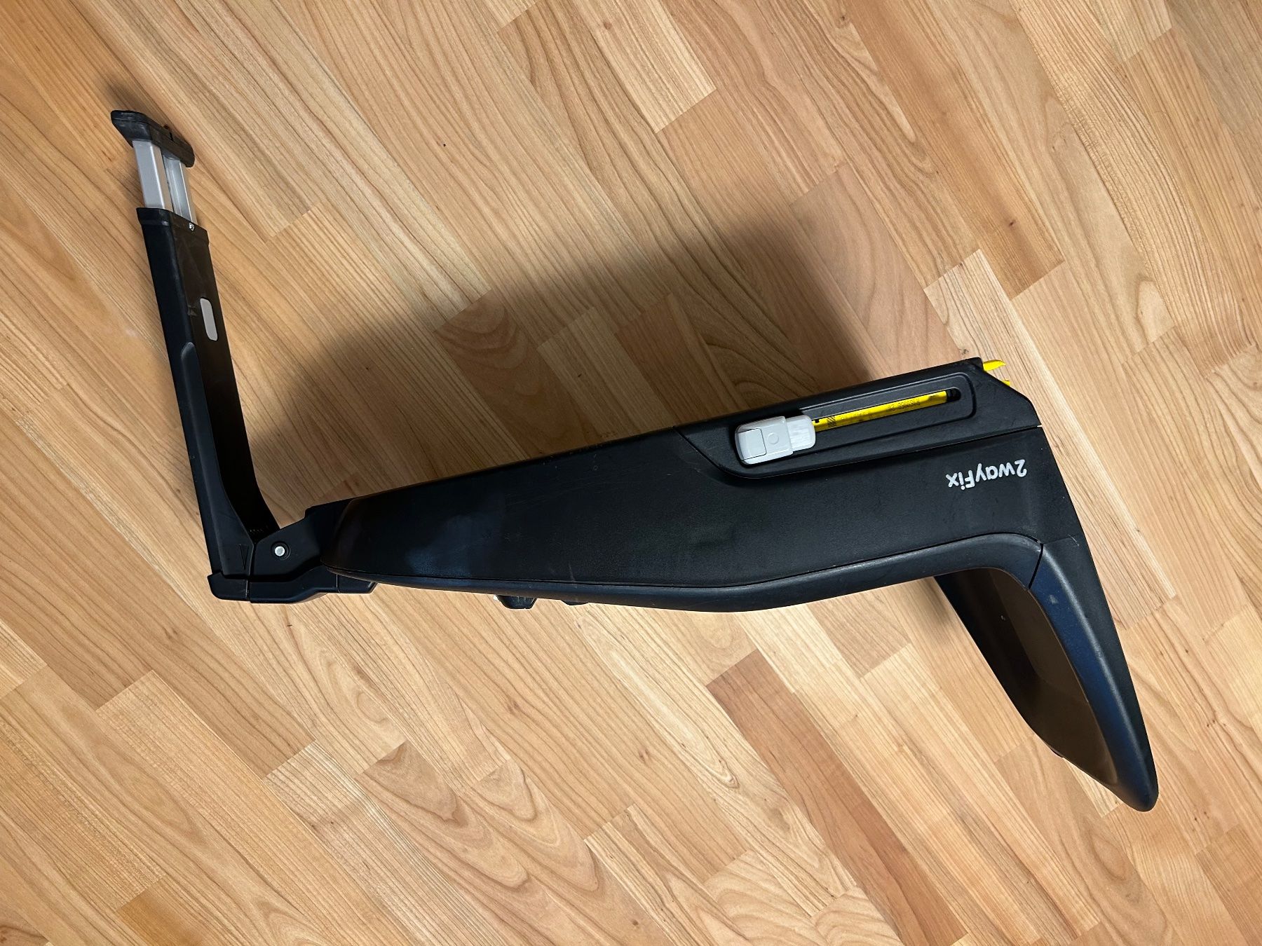 Maxi-Cosi Auto-Kindersitze: Maxi Cosi 2wayFix Isofix Station – Gebraucht aus Uster von fank_c