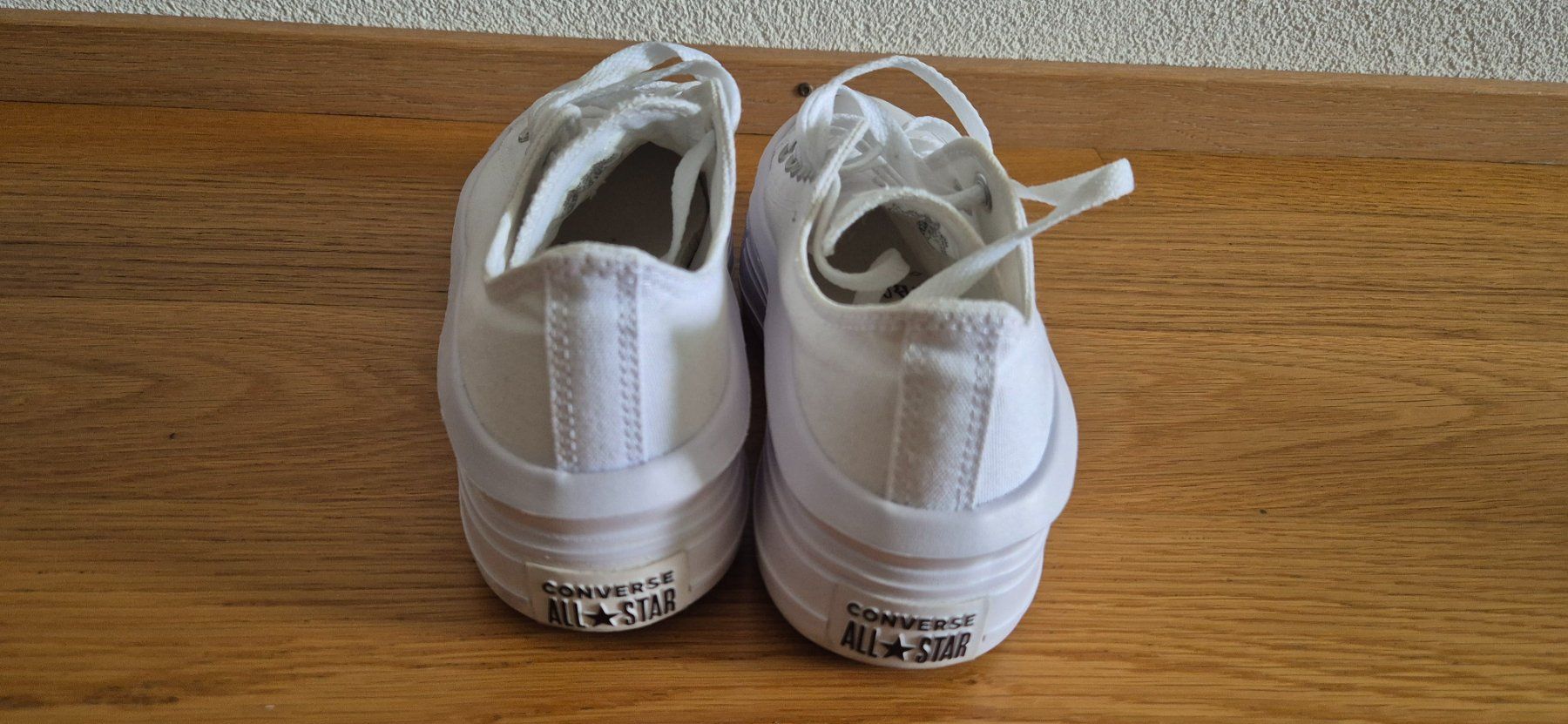 Converse Scarpe da donna: Baskets Converse – Usato da Lausanne venduto da malimar3 3
