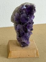 Grosse AMETHYST Geode Druse Cluster mit Holzsockel