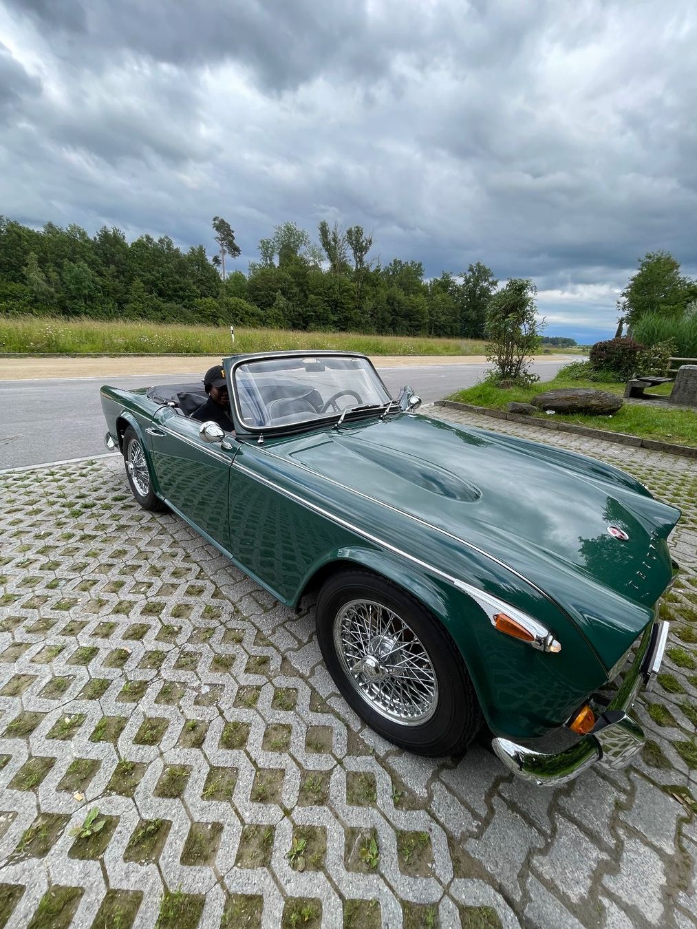 Triumph Automobili: Triumph TR4A – Usato da Zürich venduto da rafi121 2