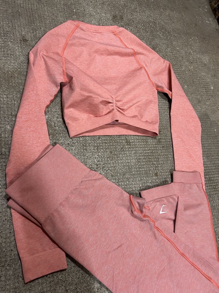 Lotti di vestiti: Ensemble Gymshark rose saumoné – Usato da Grand-Lancy venduto da eli_x5k9 3