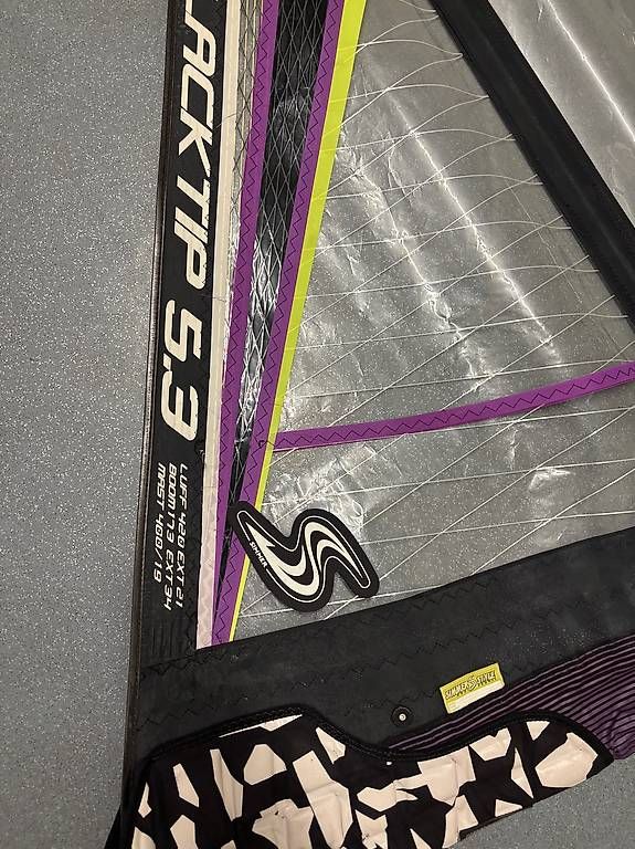 Surf: Simmer style black tip 5.3 Windsurf segel wave – Usato da Luzern venduto da Pablosdias 1