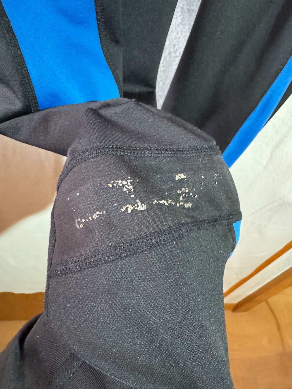 Nike Pantaloni: Trainingshose von Nike ca Gr. S/M – Usato da Grosswangen venduto da SALE_SALE_SALE 3