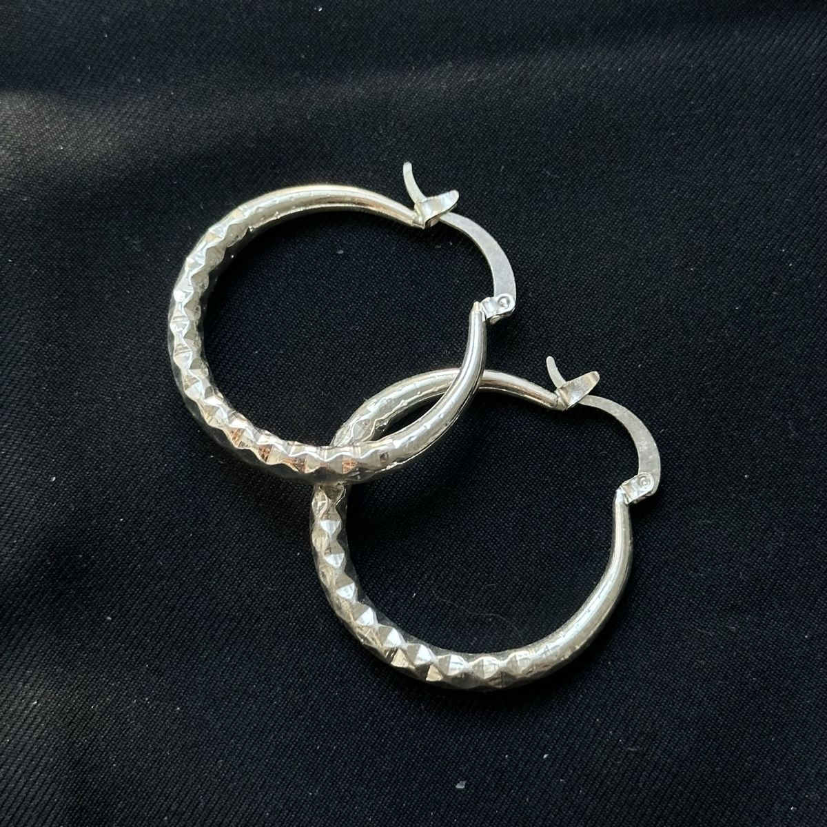 Orecchini pendenti & Orecchini a lobo: Silberne Kreolen 3 cm   – Nuovo (secondo la descrizione) da Givisiez venduto da dor_xb9k 1