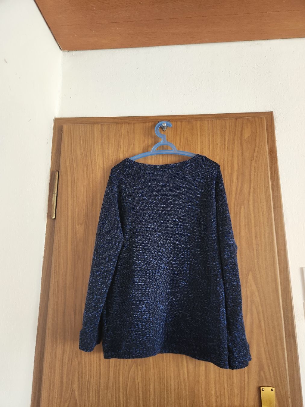 Cos Maglioni & Felpe: Pull COS bleu taille L  – Usato da Niedergösgen venduto da Eva2410 1