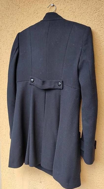 Benetton Cappotti: Manteau noir Benetton – Usato da Genève venduto da clairedupraz 1
