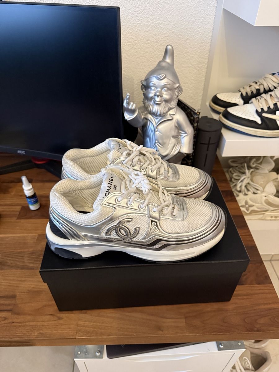 Chanel Herrenschuhe: Chanel Runner Sneakers – Gebraucht aus Sevelen von daVinci02 2