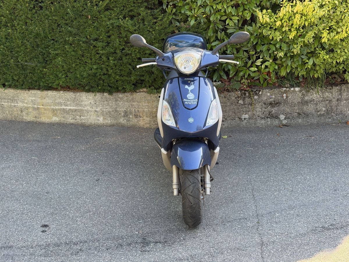 Piaggio Strasse: PIAGGIO FLY 125 Ab Mfk  – Gebraucht aus Zullwil von Autocentersalii 2