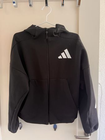 Adidas Kapuzenjacke