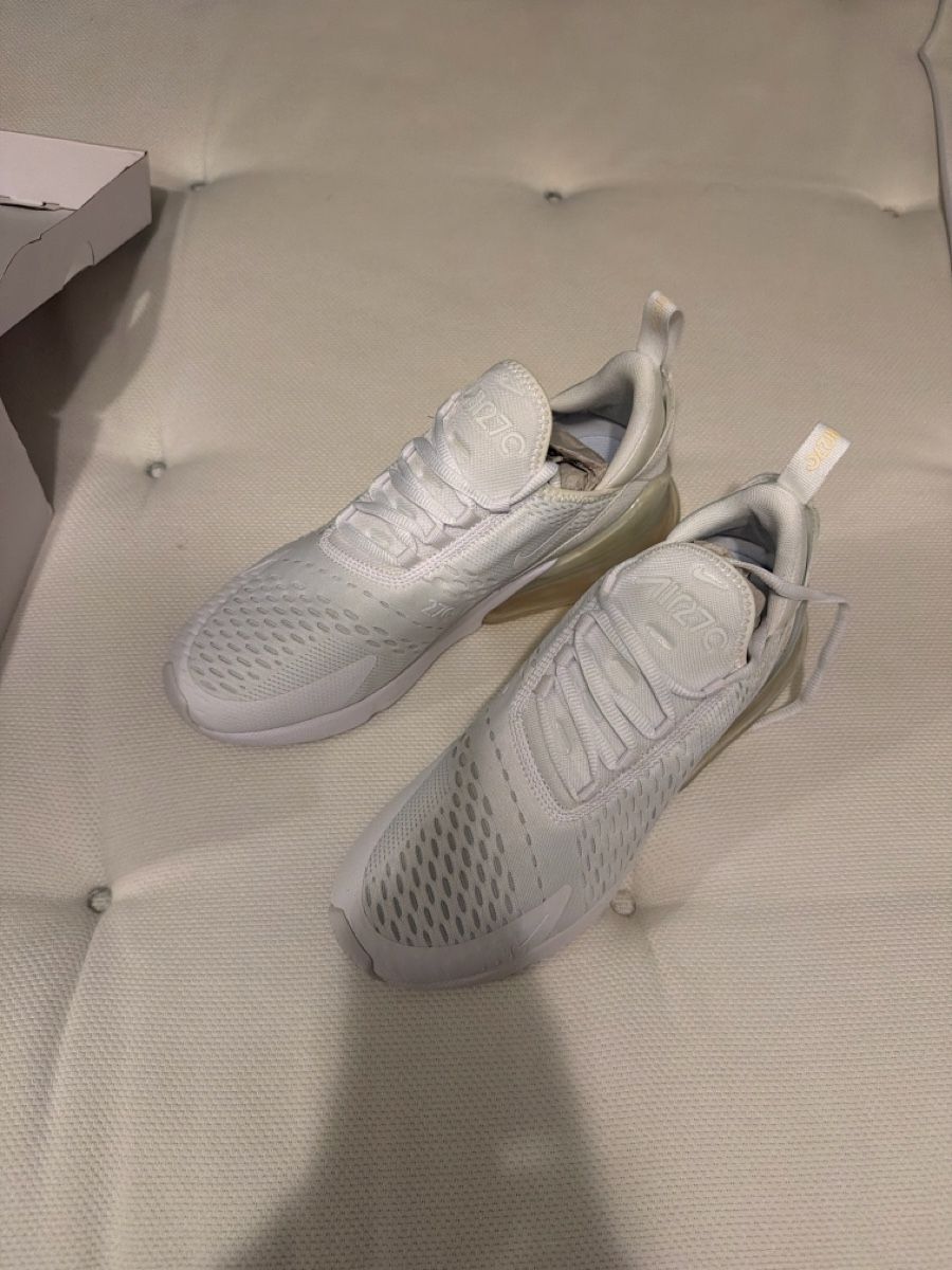 Scarpe da uomo: Nike Air Max 270 – Nuovo e nell'imballaggio originale da Gersau venduto da Cimbom95