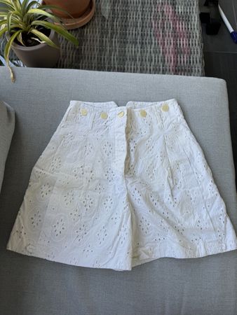 Sommerliche Shorts, weiss, Grösse 36