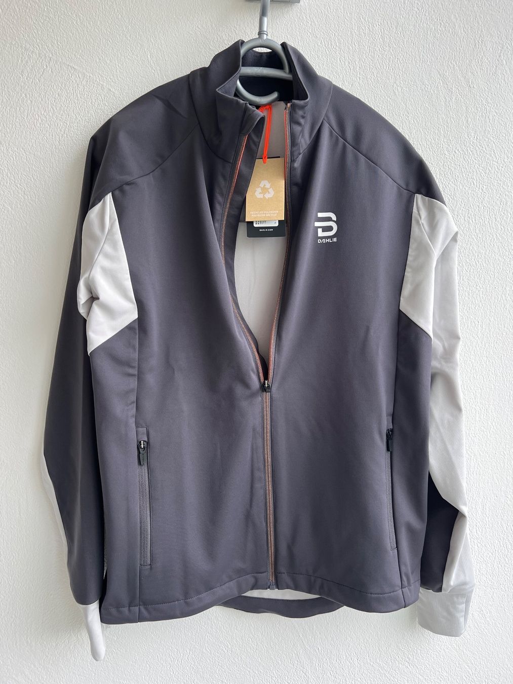 Giacche: Daehlie Jacke Cross  Nine Iron Gösse S NEU – Nuovo e nell'imballaggio originale da Altendorf venduto da Moto1