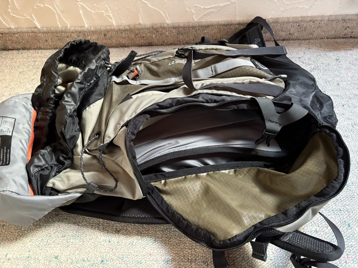 Lowe Alpine Zaini: Rucksack Lowe alpine air zone centro 27 – Usato da Tagelswangen venduto da lykainion 6