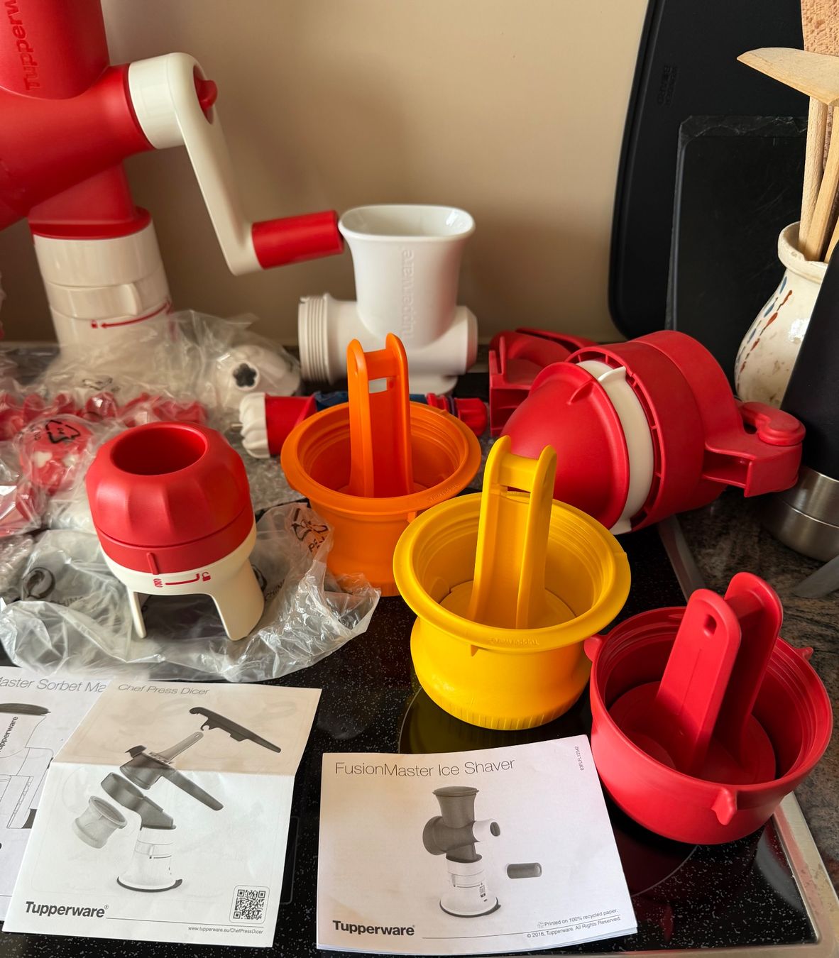 Tupperware Elettrodomestici da cucina: Tupperware Multi Chef brandneu – Nuovo e nell'imballaggio originale da Basel venduto da Kanako 2