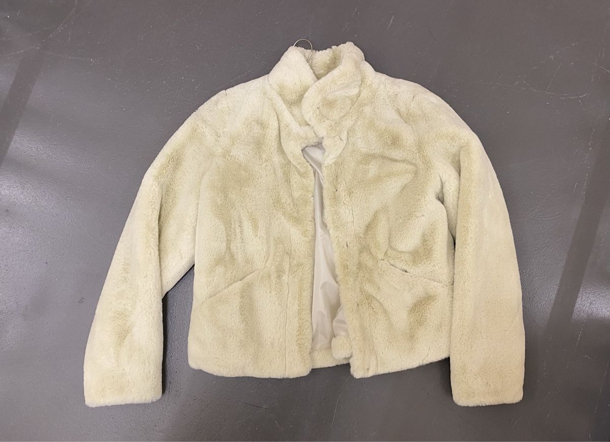 Only Giacche: ONLY Kunstfell Jacke – Nuovo (secondo la descrizione) da Winterthur venduto da m.tix