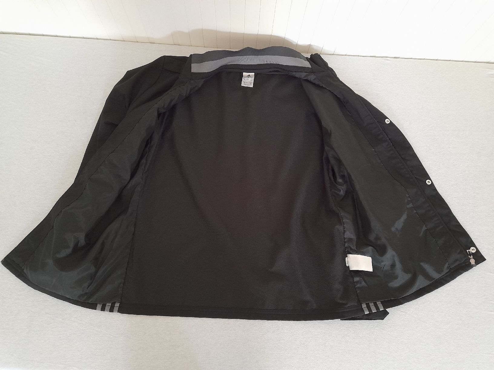 Adidas Jacken: Adidas-Trainingswindjacke des FC Basel – Gebraucht aus Basel von Basel_20 3
