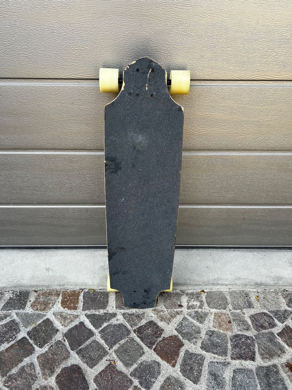 Madrid Skateboards: Longboard – Usato da Winterthur venduto da alessandrafritsche 1