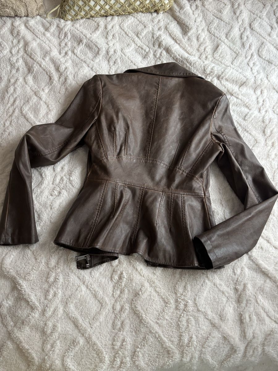 Guess Giacche: Guess Jacke gr.38 Neu  – Nuovo (secondo la descrizione) da Zug venduto da Biki72 3