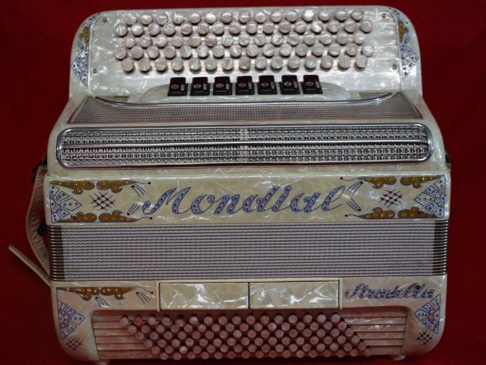 Akkordeon chromatisch Mondial Stradella | Kaufen auf Ricardo