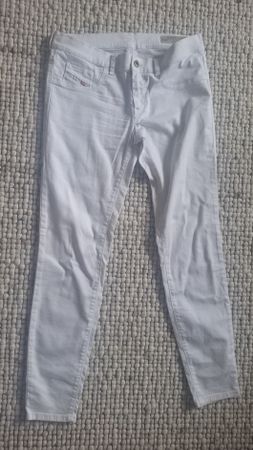 Weisse Diesel Jeans, Gr. 31, super Zustand für den Sommer!